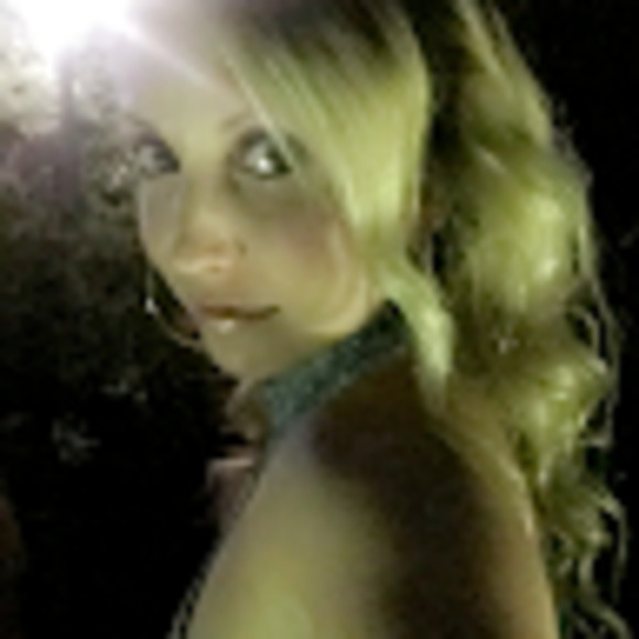 Meet your Posher, Angela - Picture 10 of 10